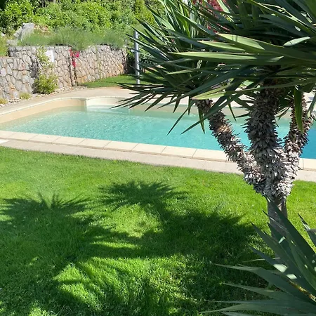 Nada Guest house