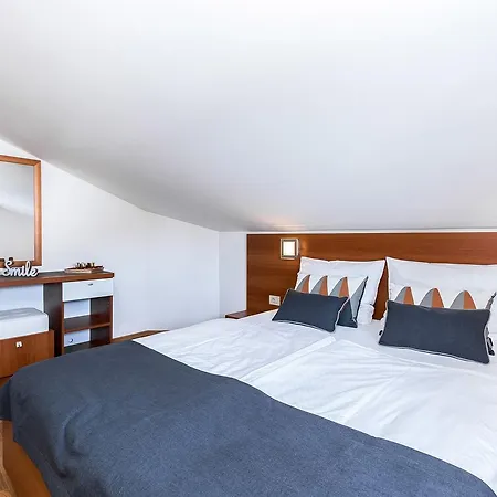 Guest house Nada 4*