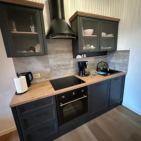 Nada 4*
