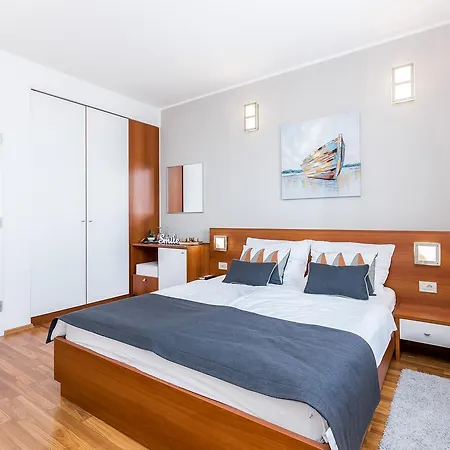 Nada 4* Ловран