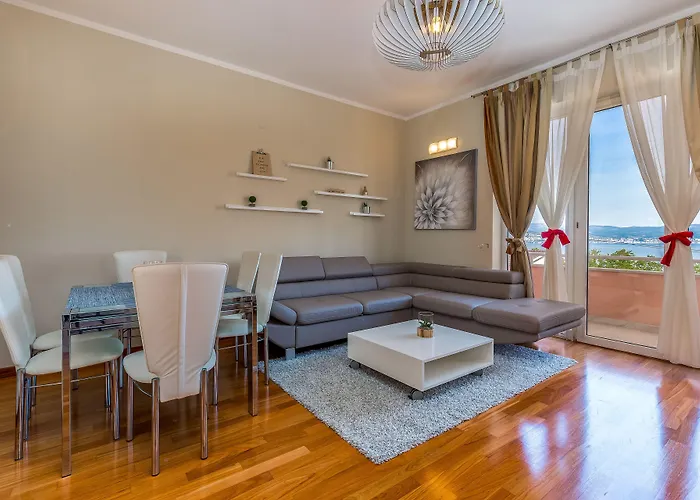 Nada Konukevi Lovran