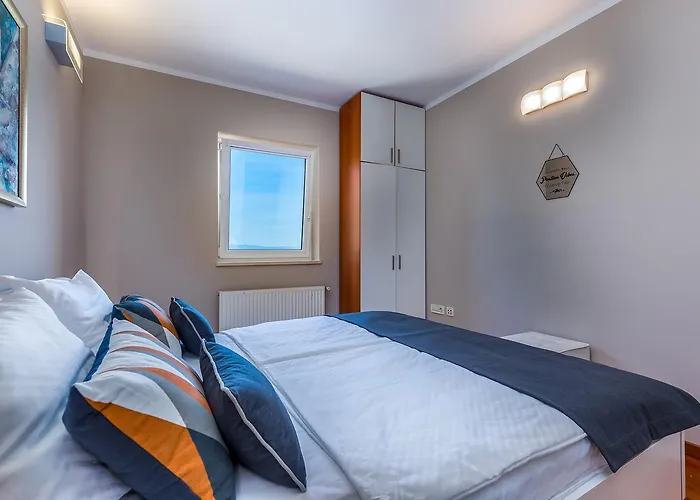 纳达别墅旅馆 招待所 洛夫兰